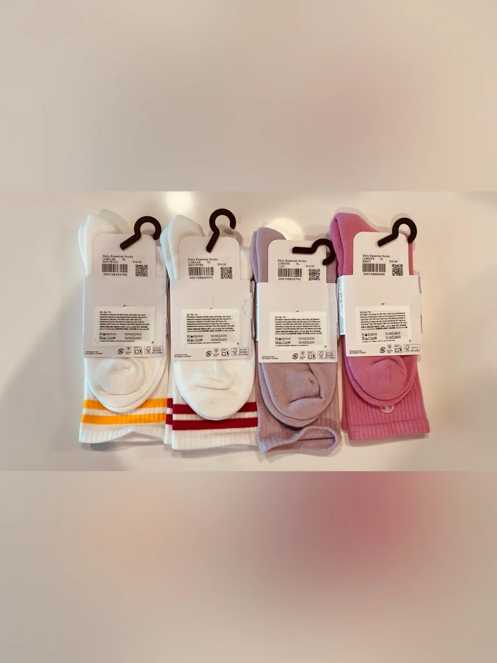 Lululemon Daily Essential Crew Socks 4 Pair Bundle Unisex XL NWT